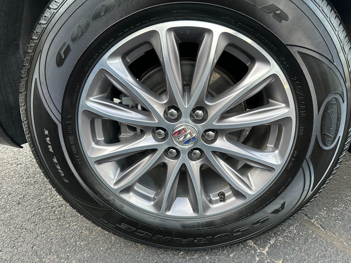 2024 Buick Enclave Premium photo 35