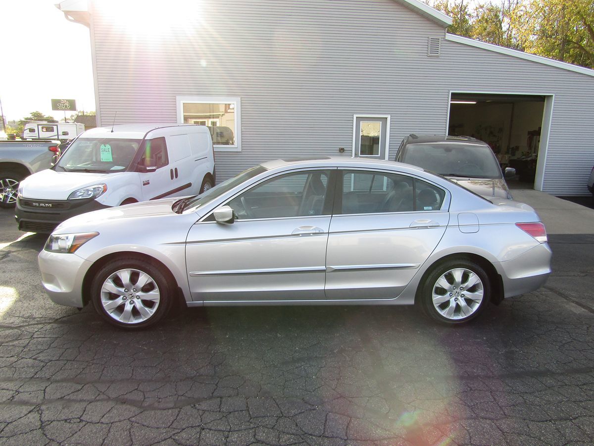 2009 Honda Accord EX photo 2