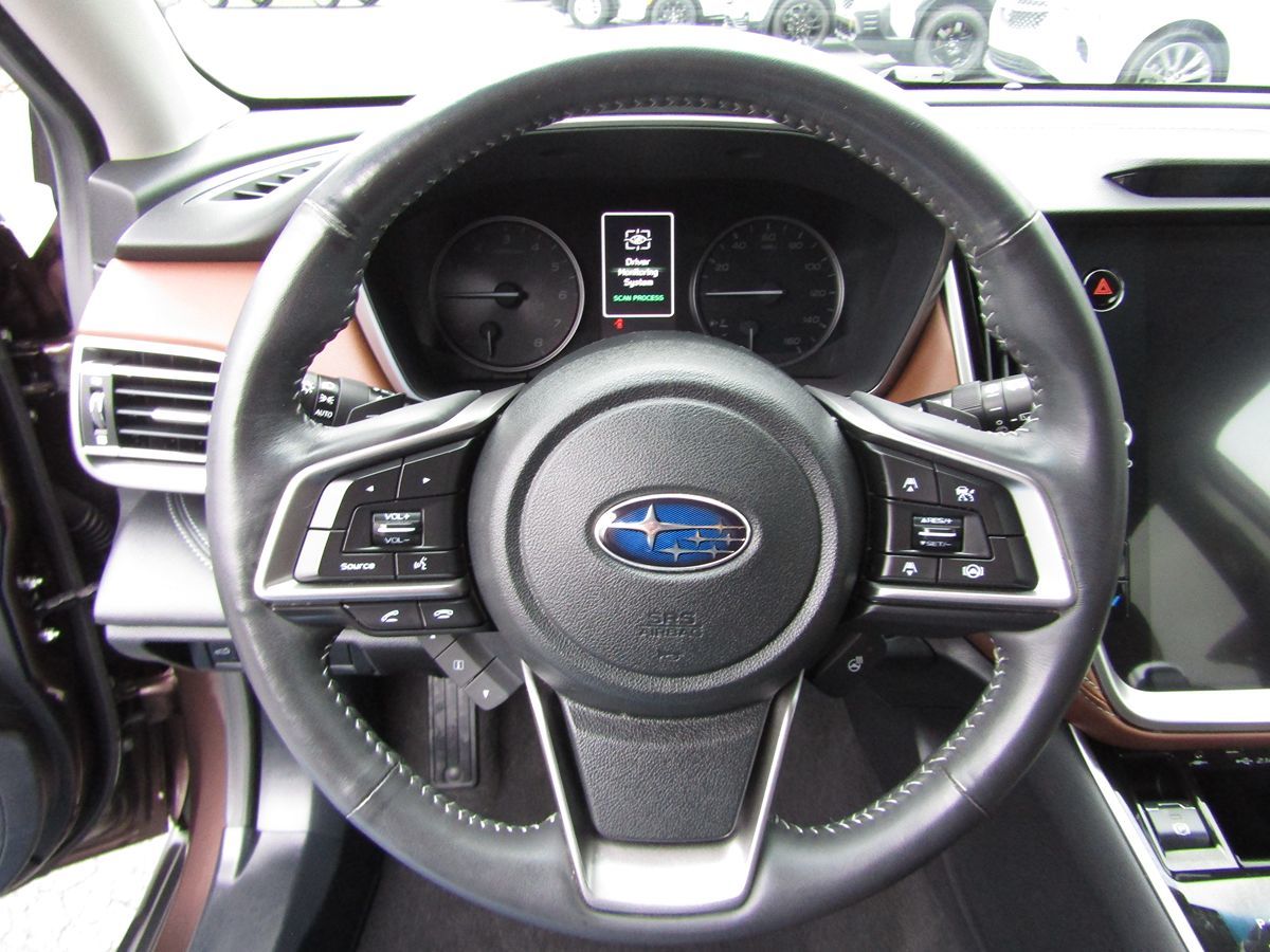 2020 Subaru Outback Touring XT photo 4