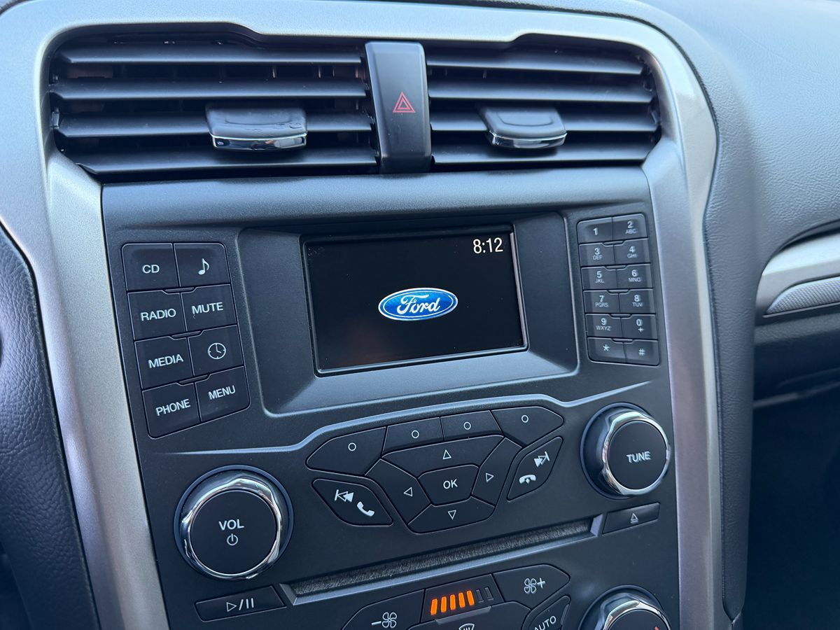 2018 Ford Fusion Hybrid S - Photo 13