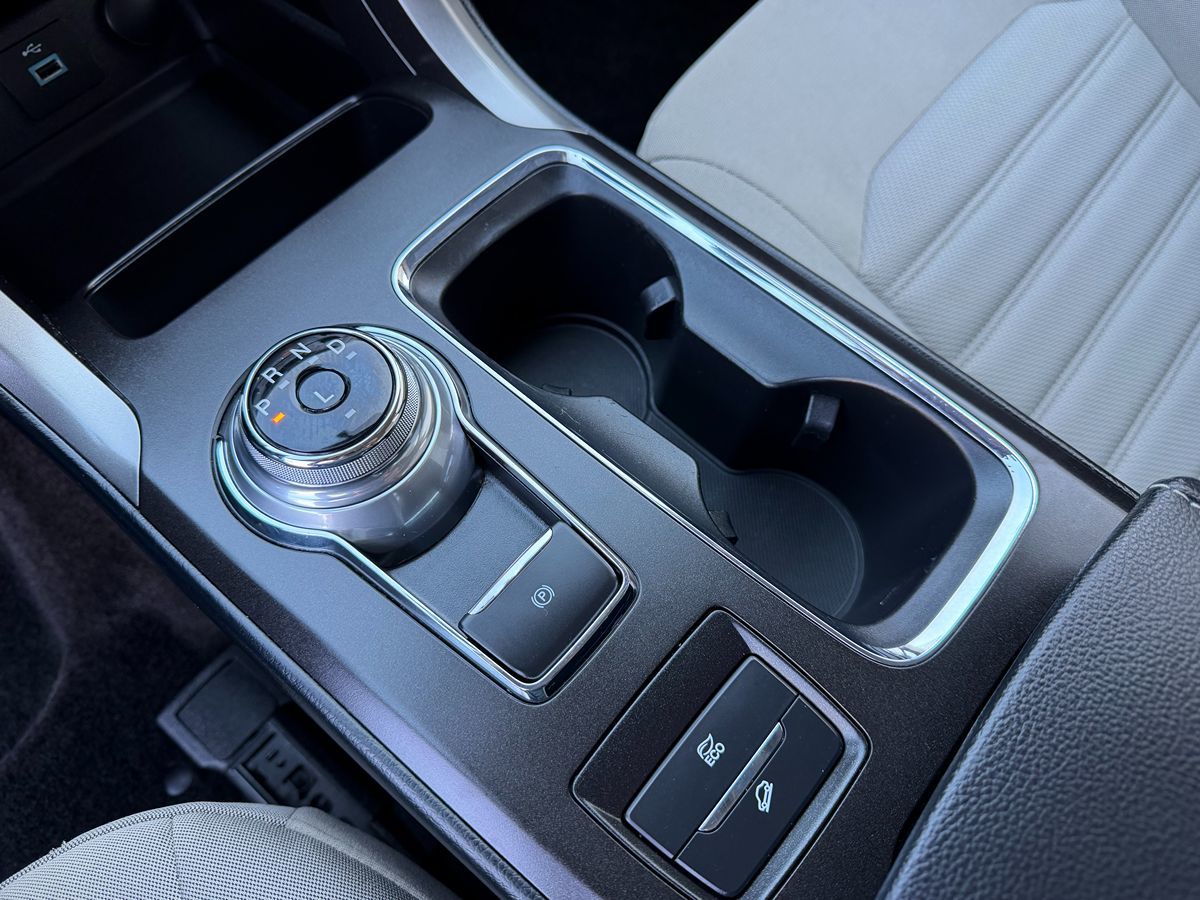 2018 Ford Fusion Hybrid S - Photo 19