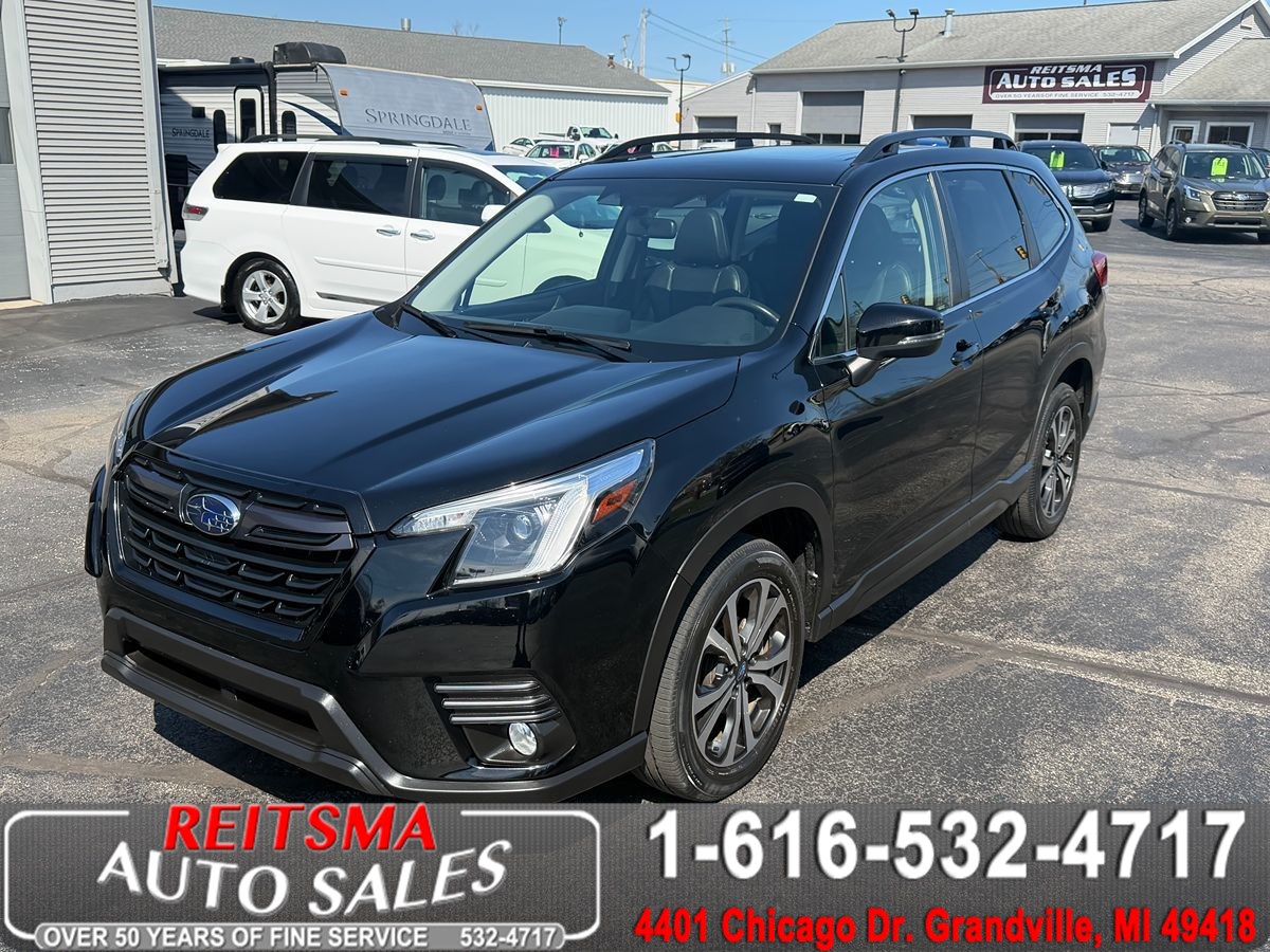 2023 Subaru Forester Limited's photo