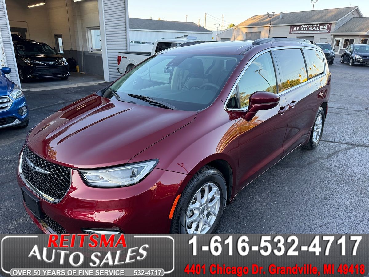 2022 Chrysler Pacifica Touring L