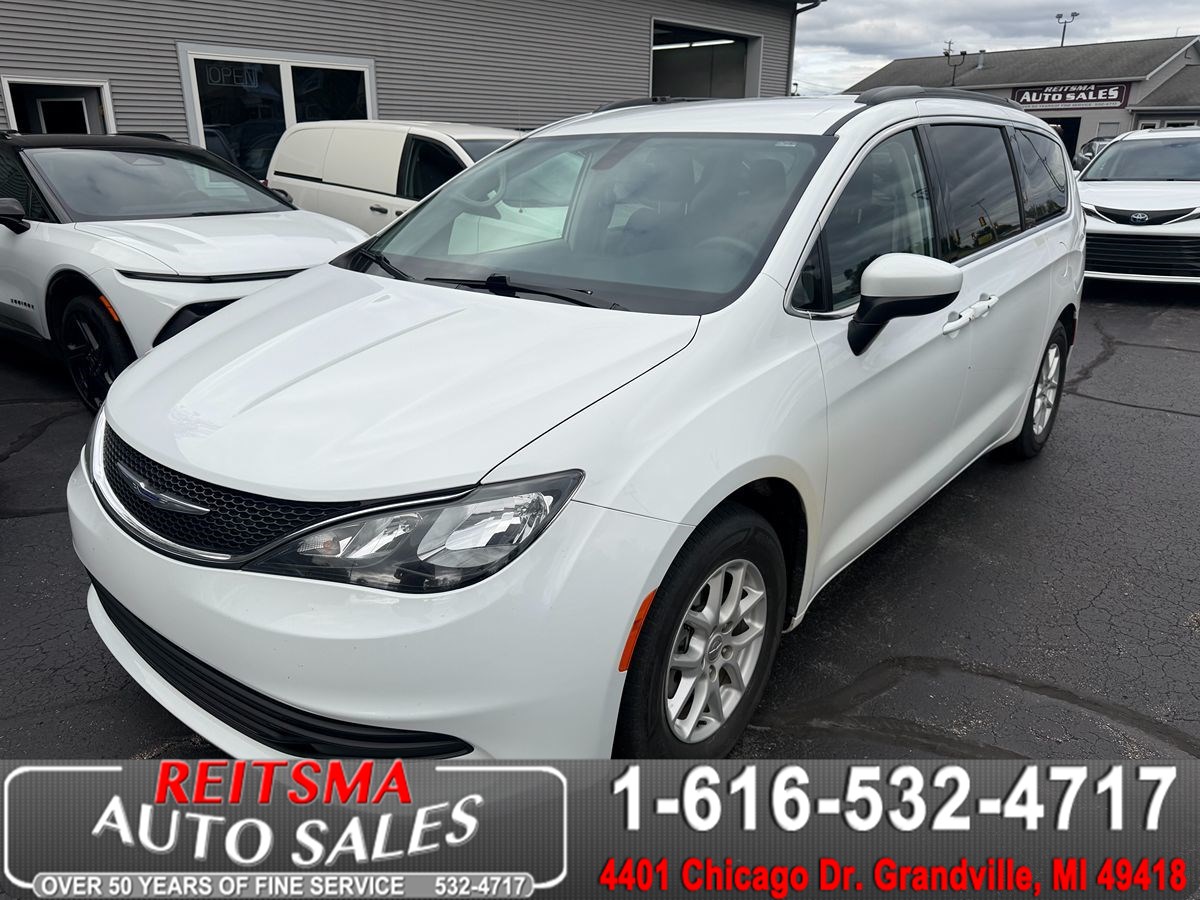 2020 Chrysler Voyager LXI