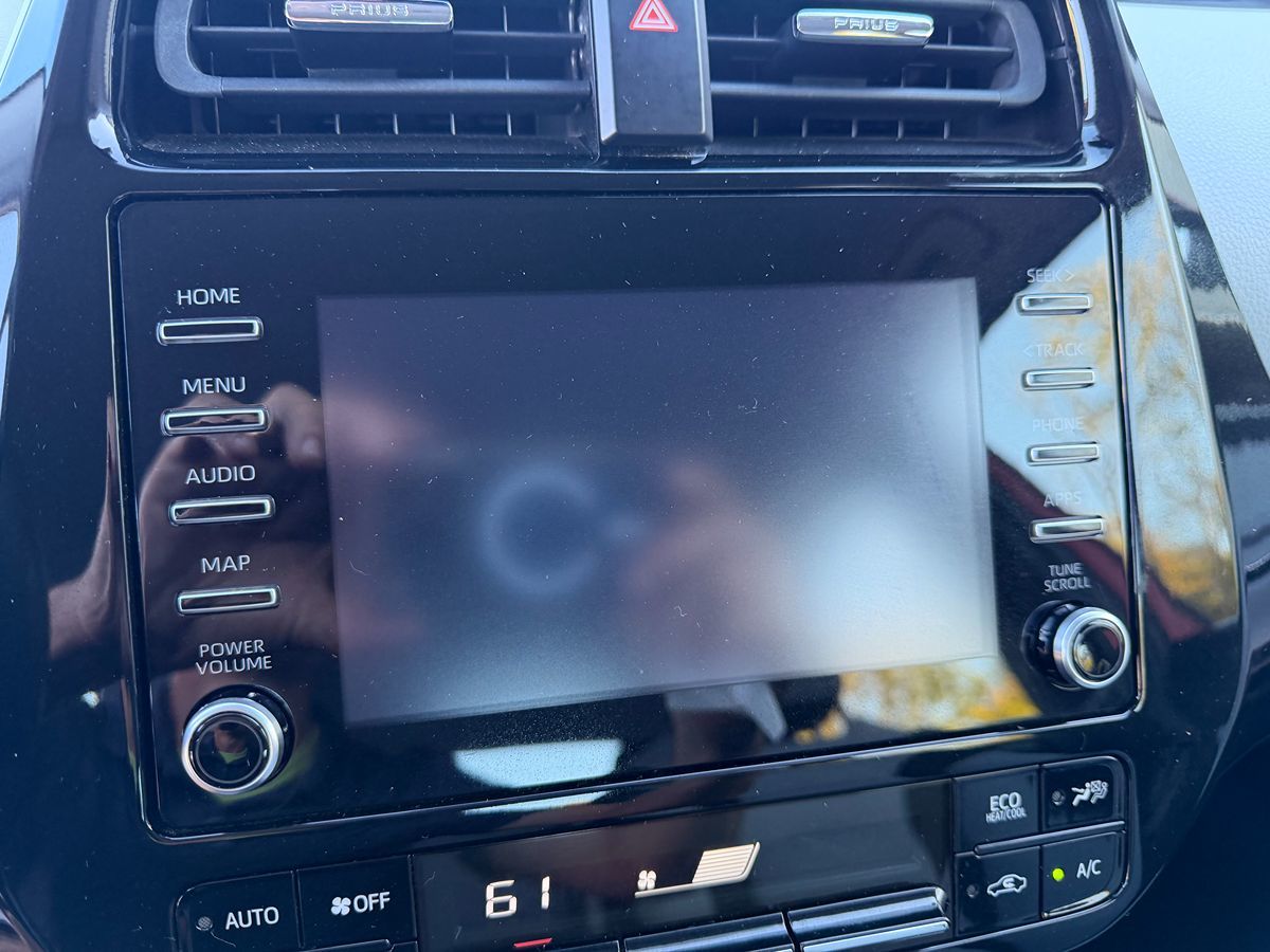 Toyota Prius photo 14