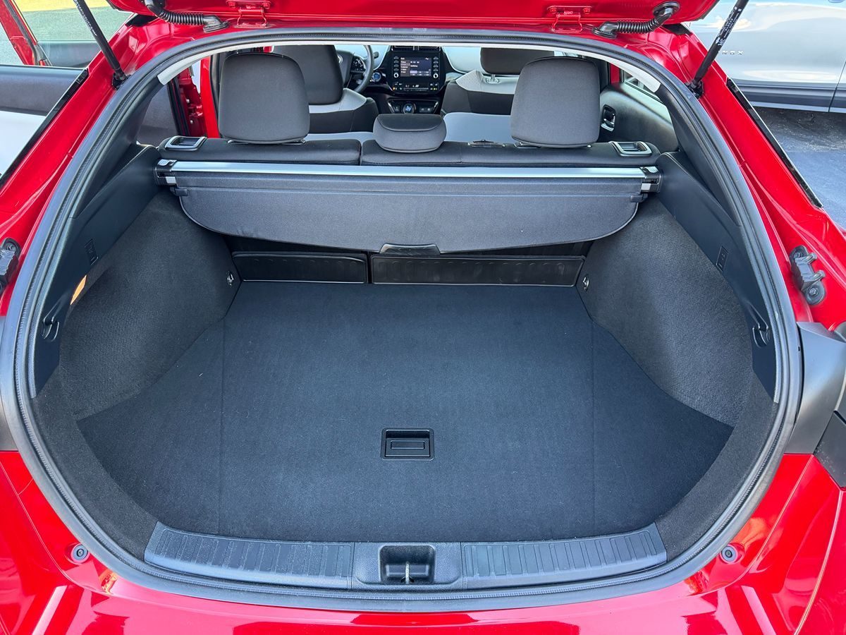 Toyota Prius photo 28