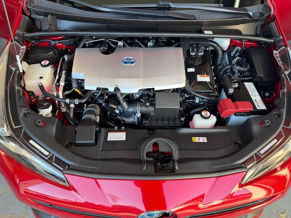 Toyota Prius photo 39