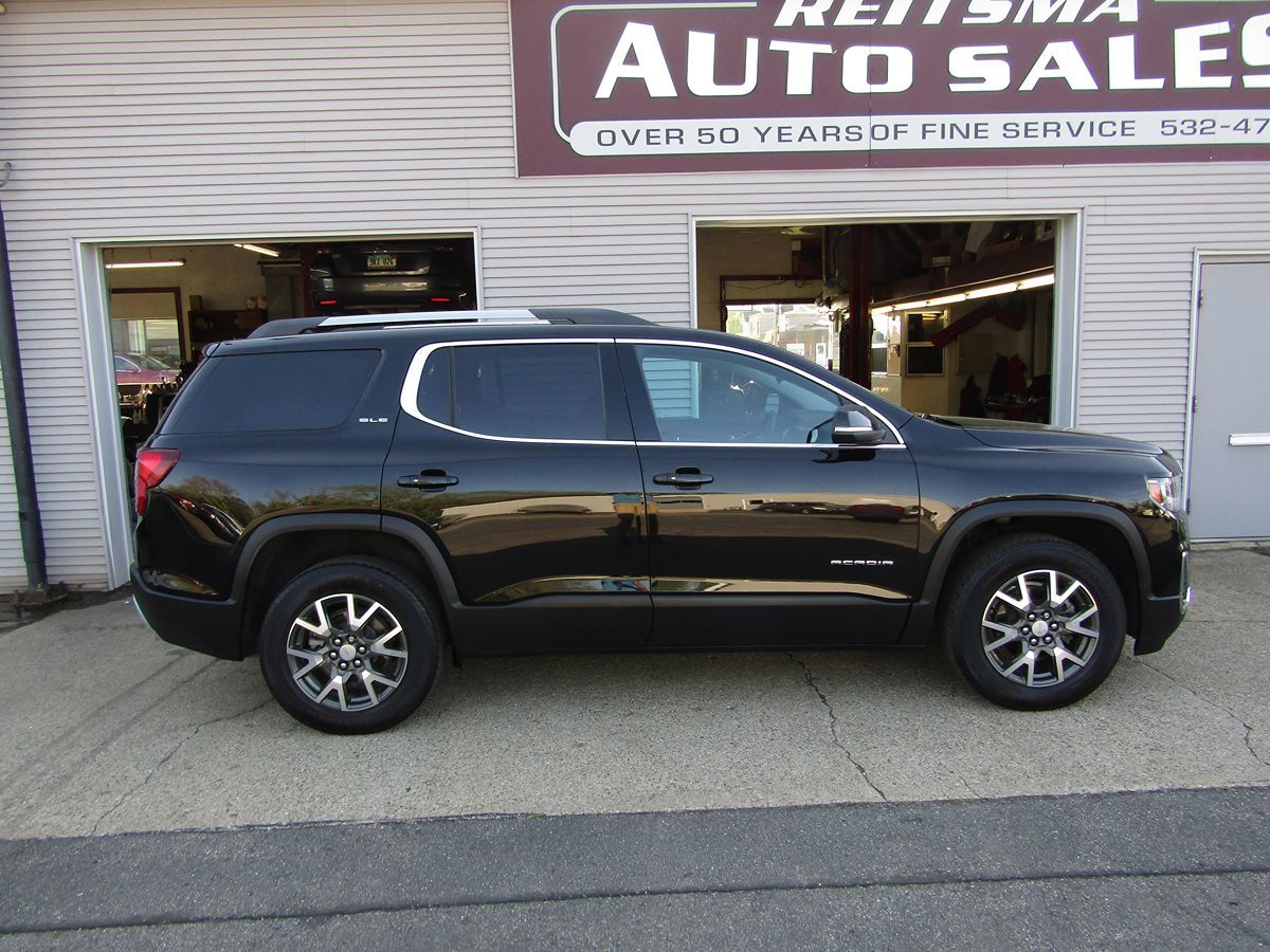 2021 GMC Acadia SLE 2