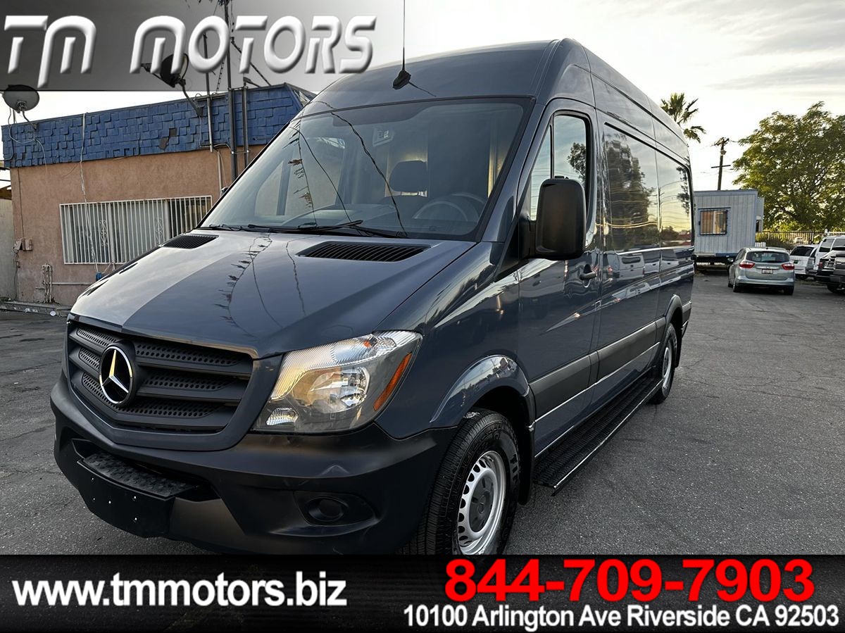 2018 Mercedes-Benz Sprinter Cargo Van 2500 High Ceiling V6 144" RWD