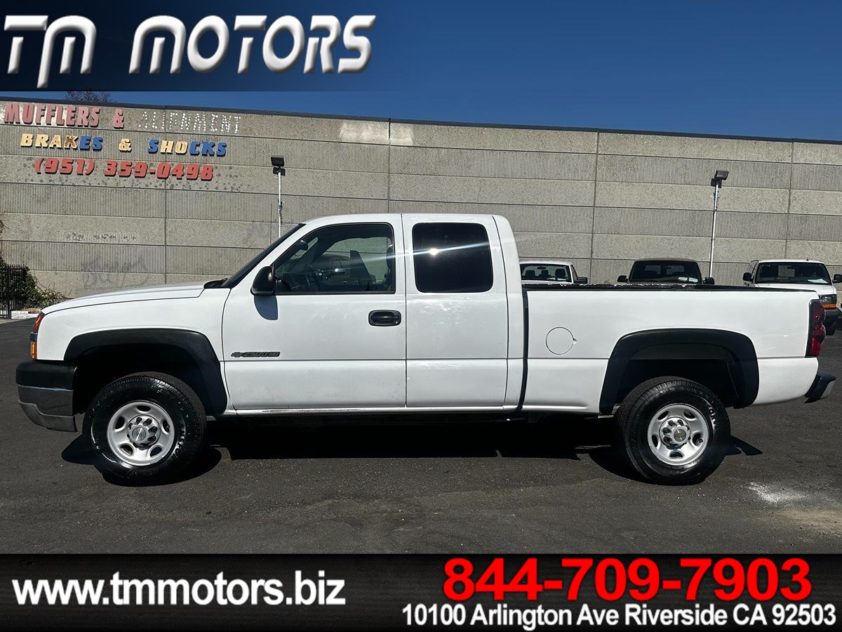 Sold 2004 Chevrolet Silverado 2500HD Ext Cab WT in Riverside