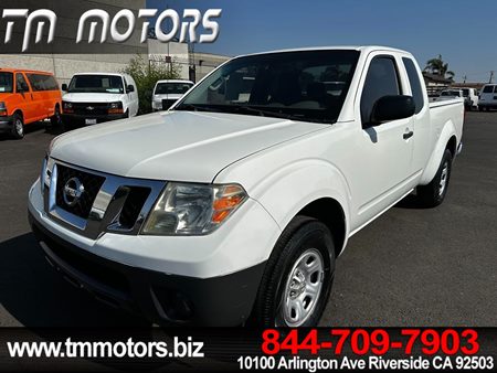 2015 Nissan Frontier SV