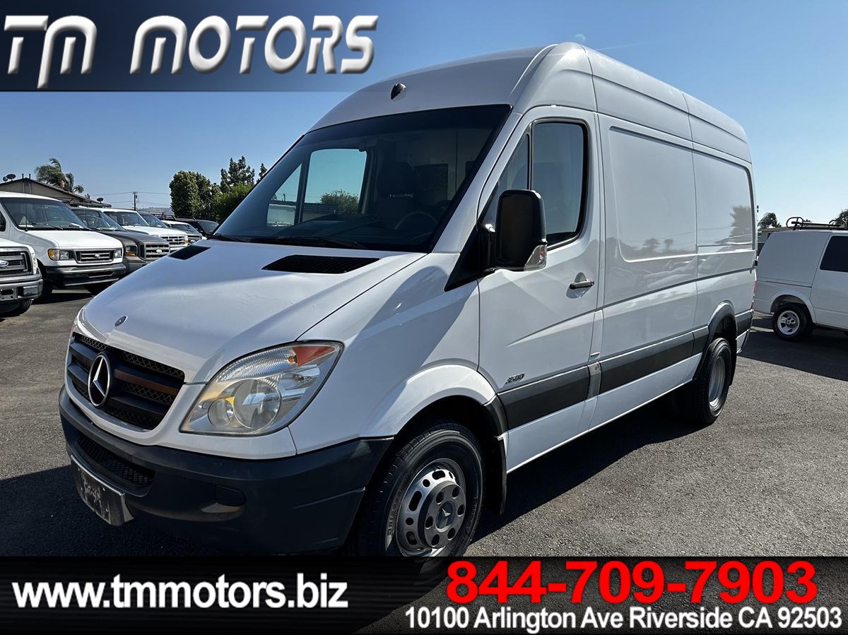 2012 Mercedes-Benz Sprinter Cargo Vans 3500 144" WB HR