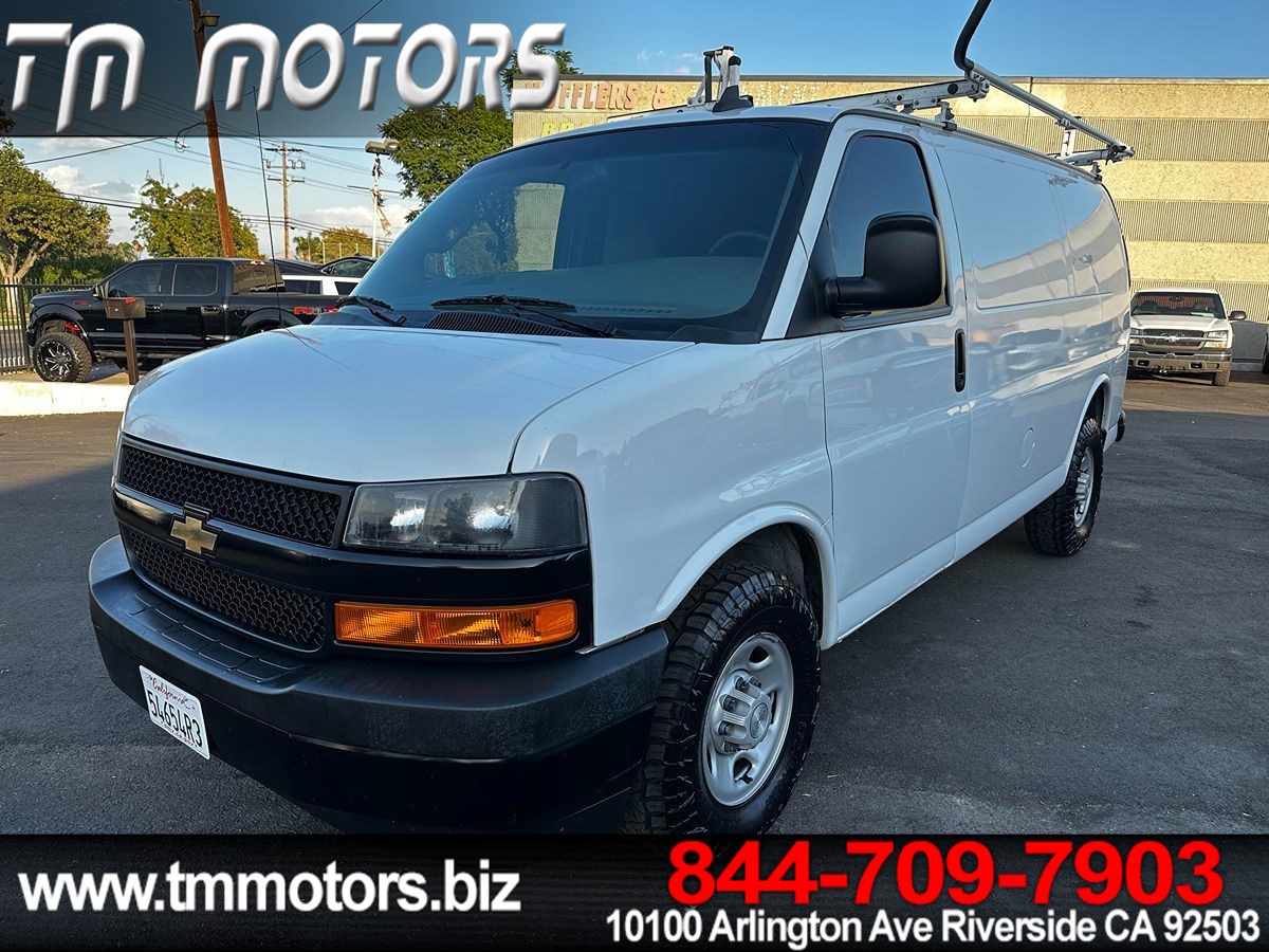 2018 Chevrolet Express G2500 Cargo Van