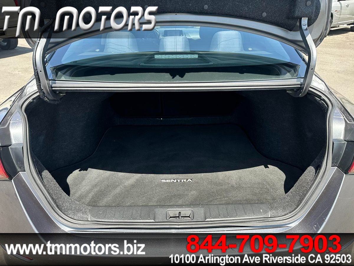 2021 Nissan Sentra S photo 17