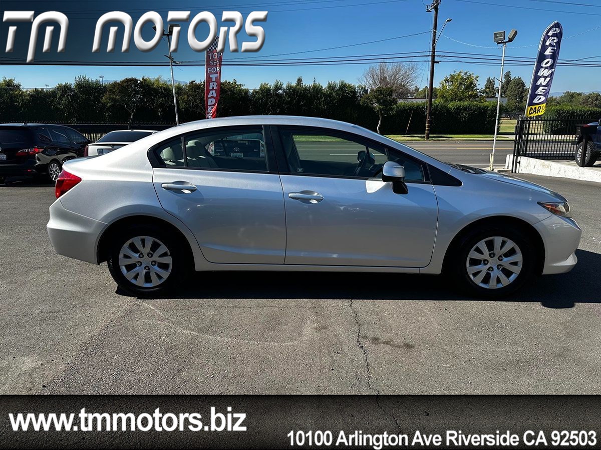 2012 Honda Civic LX photo 17
