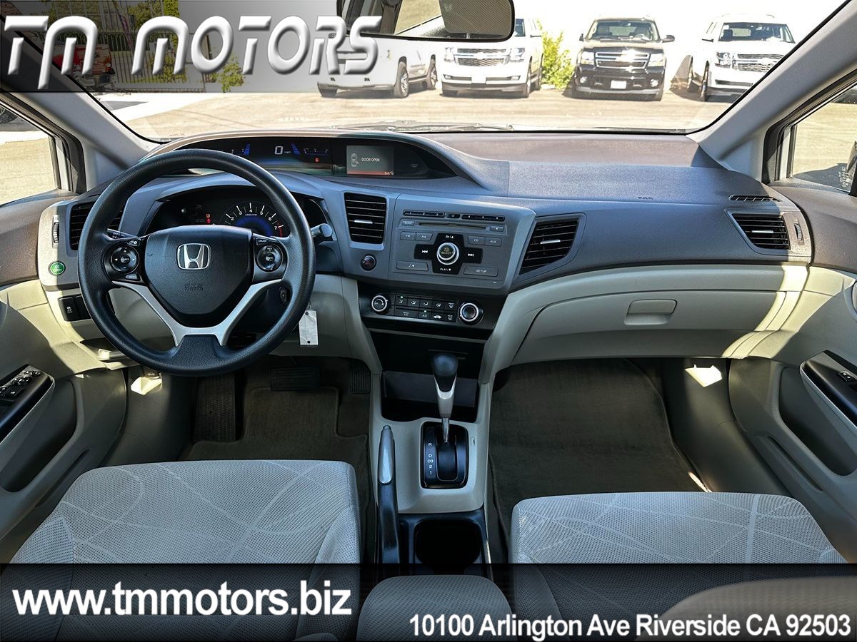 2012 Honda Civic LX photo 7