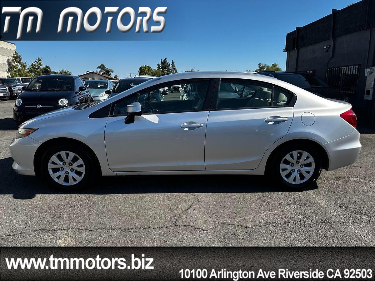 2012 Honda Civic LX photo 3