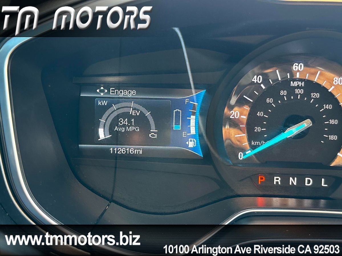 2018 Ford Fusion Hybrid SE photo 15