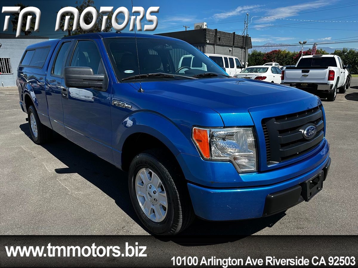 2012 Ford F-150 STX photo 17