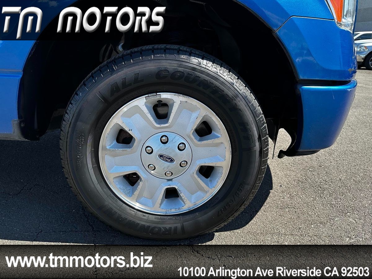 2012 Ford F-150 STX photo 10