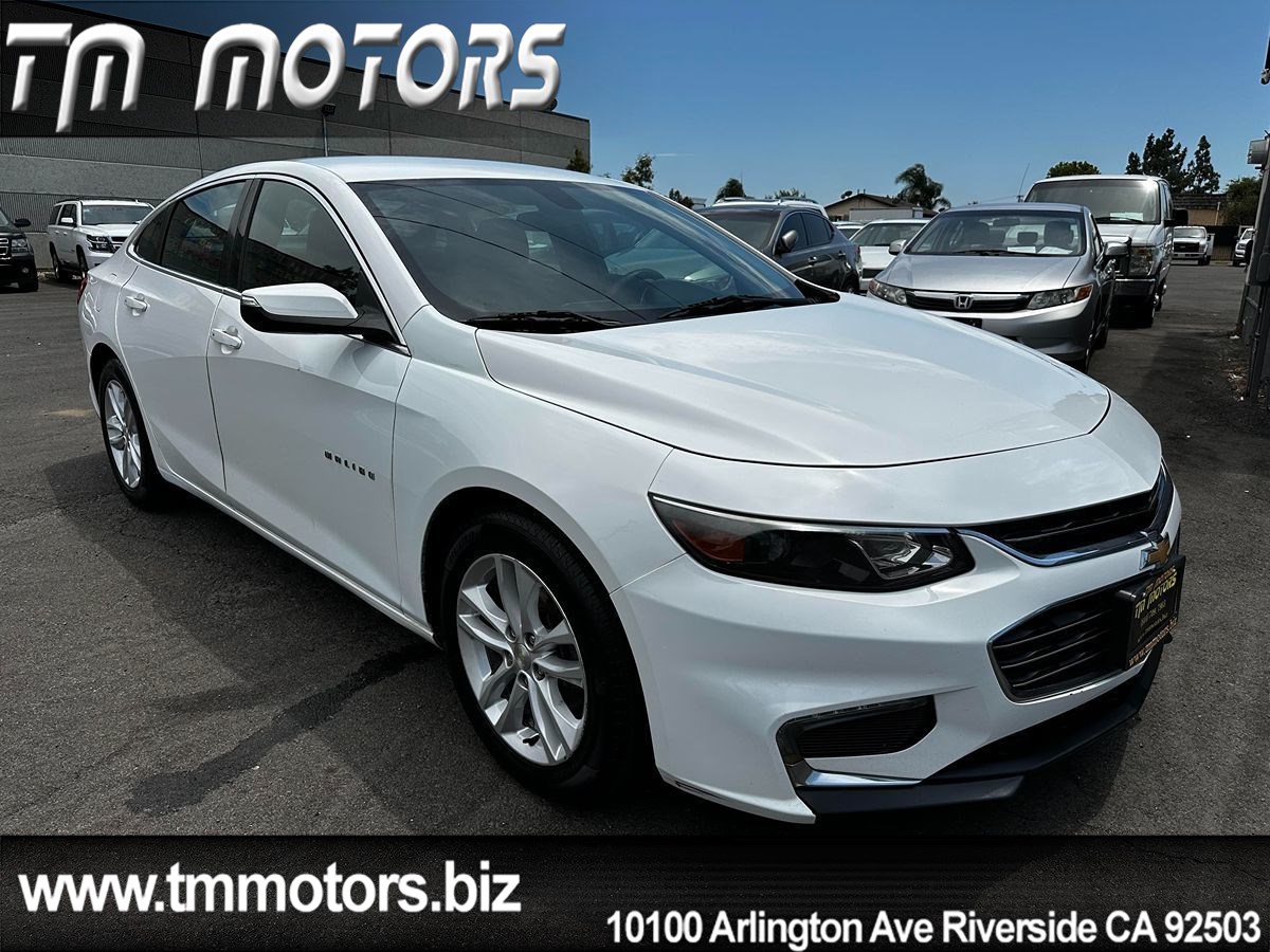 2017 Chevrolet Malibu 1LT photo 16
