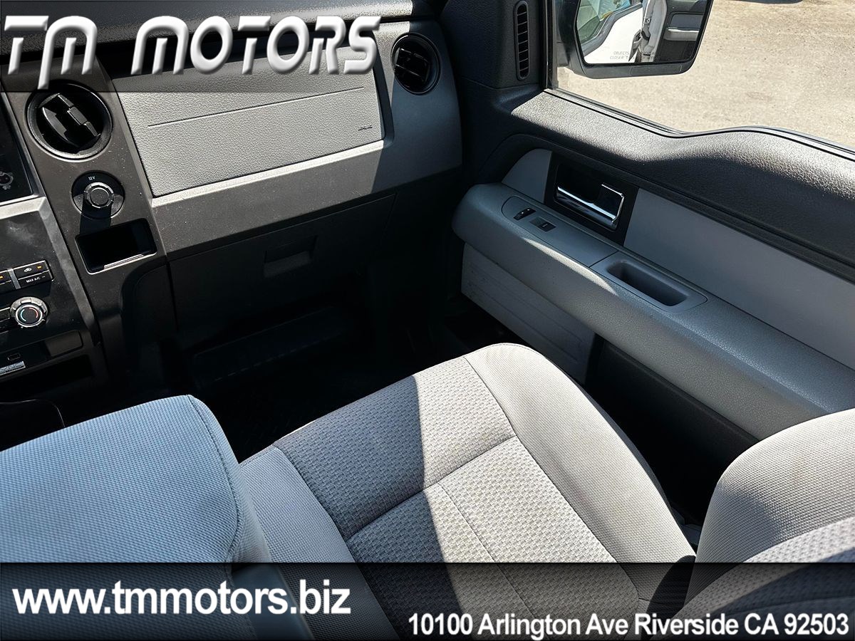 2014 Ford F-150 XL photo 12