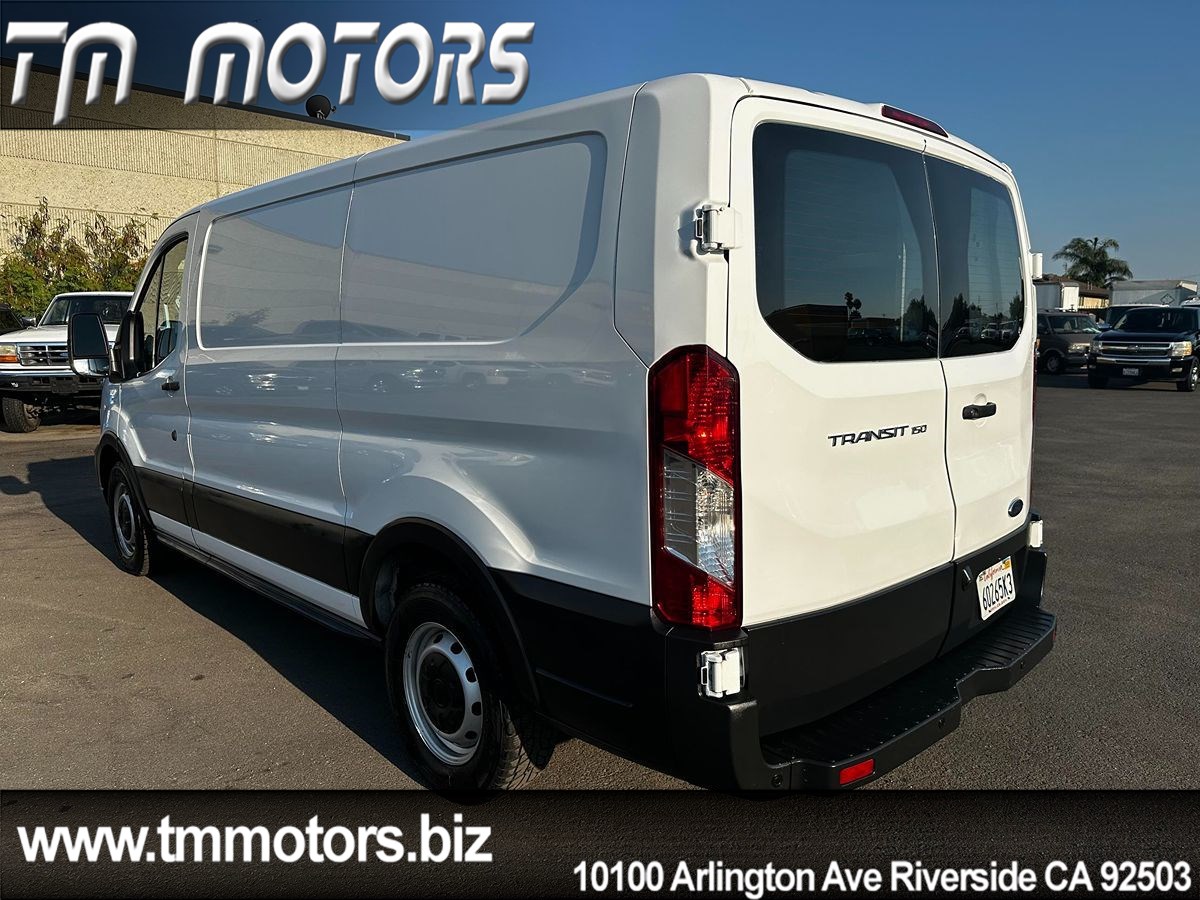2021 Ford Transit Cargo Van photo 4