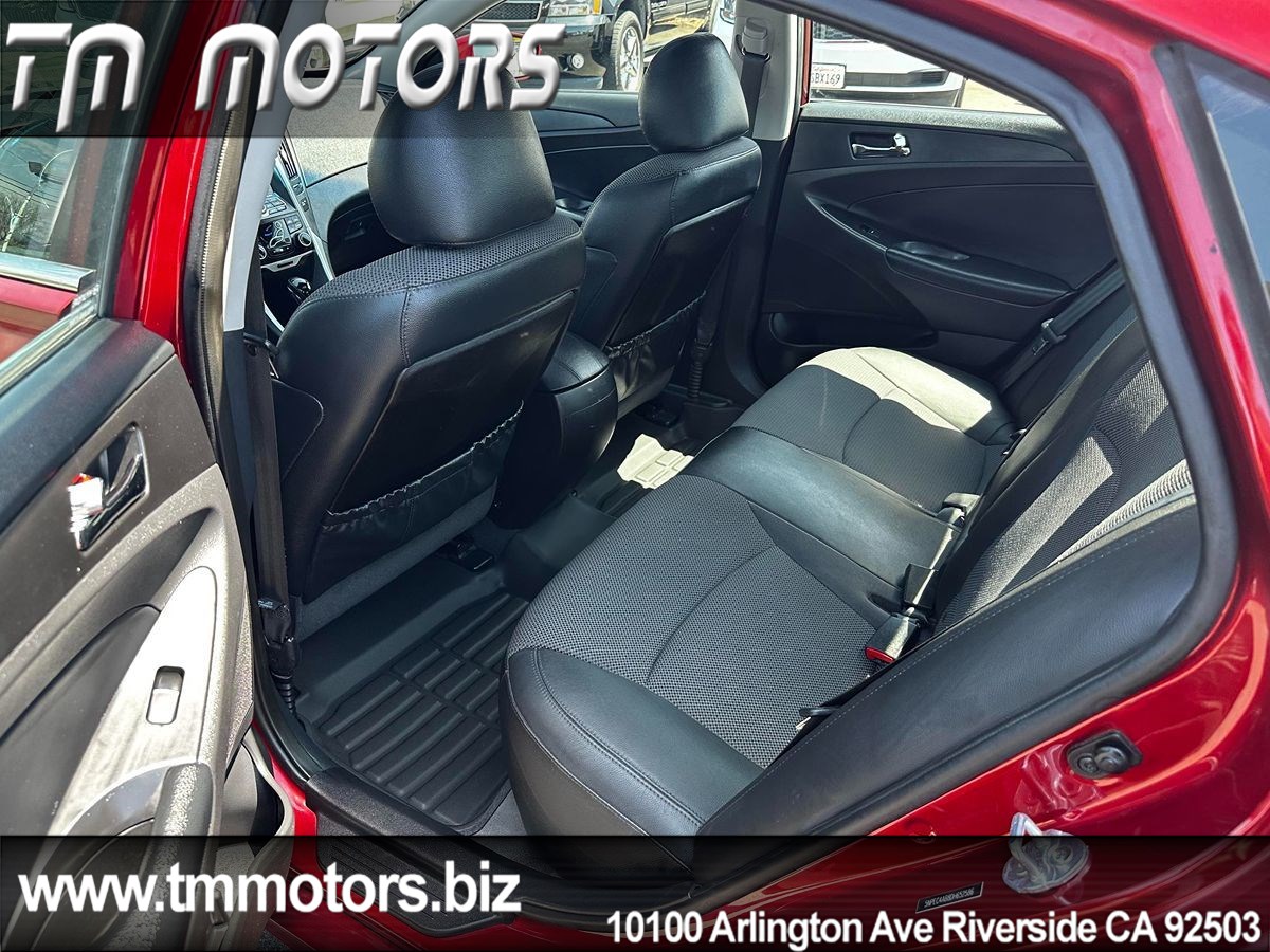 2013 Hyundai Sonata SE photo 18