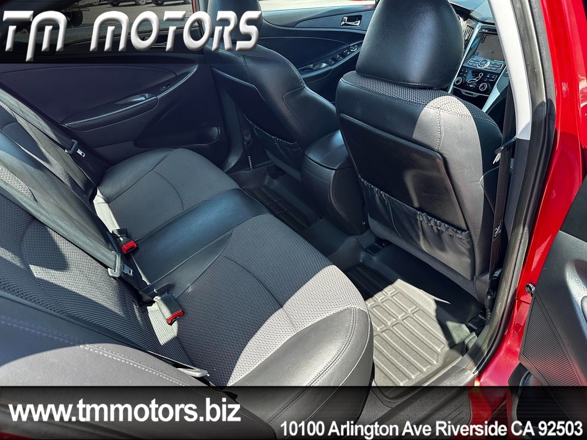 2013 Hyundai Sonata SE photo 17