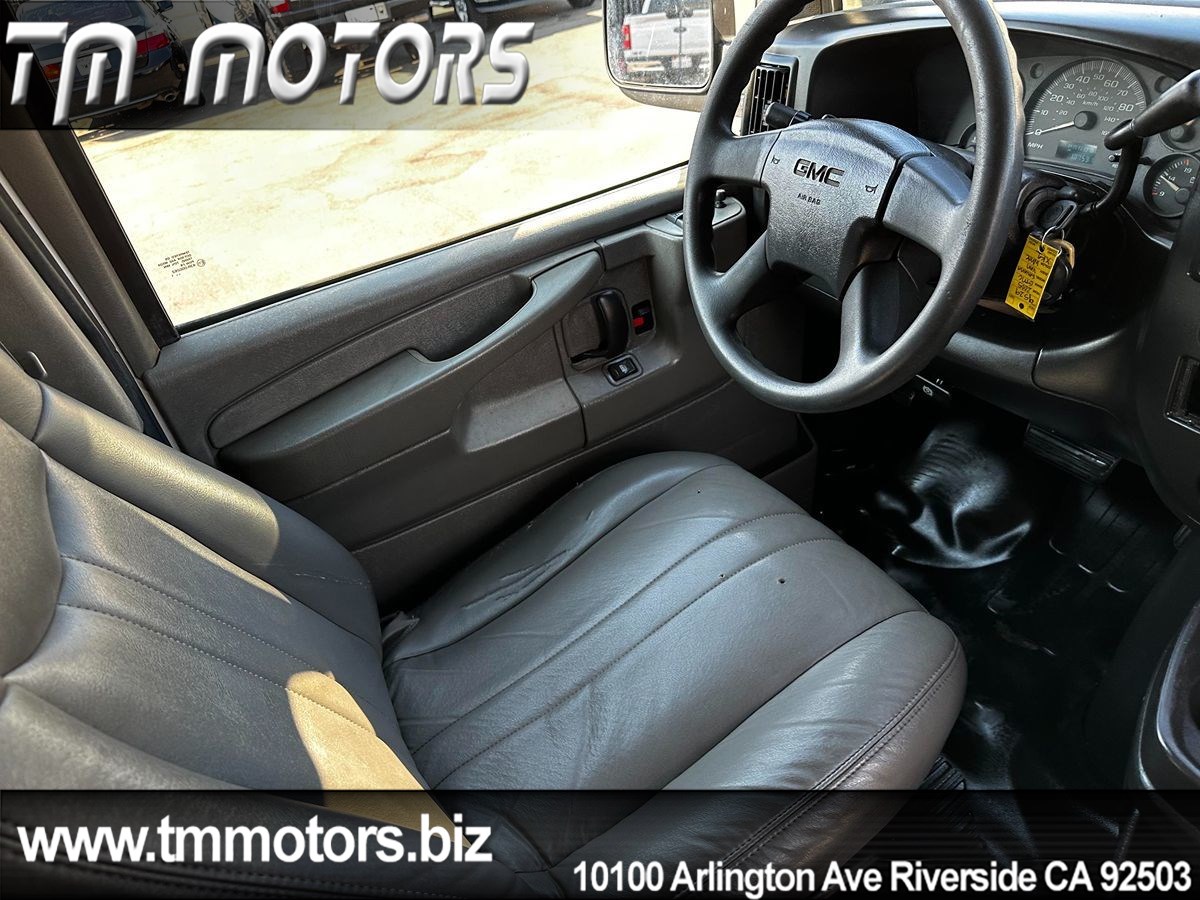 2005 Gmc Savana Cargo 2500 photo 9