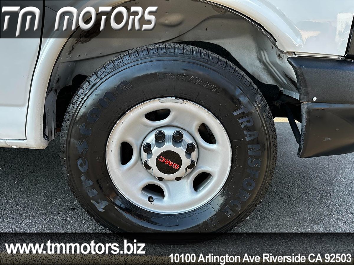 2005 Gmc Savana Cargo 2500 photo 16