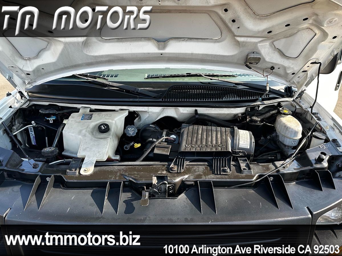 2005 Gmc Savana Cargo 2500 photo 17