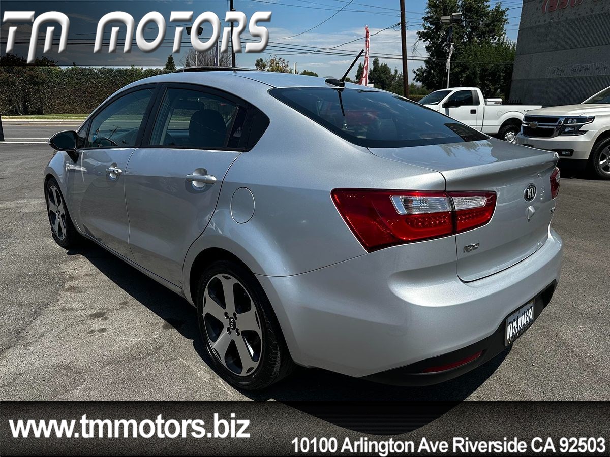 2013 Kia Rio SX photo 4