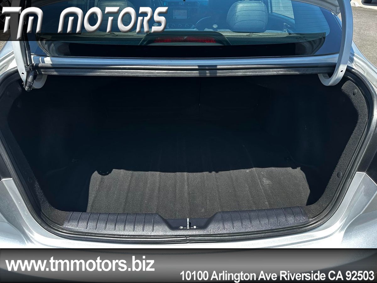 2013 Kia Rio SX photo 19