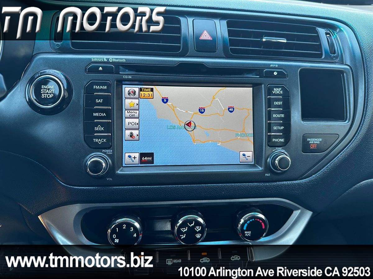 2013 Kia Rio SX photo 14