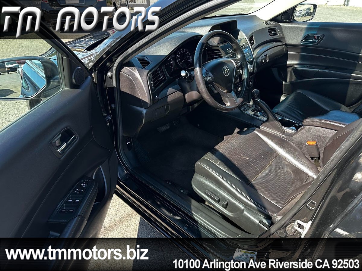2013 Acura ILX 2.0L Technology photo 6