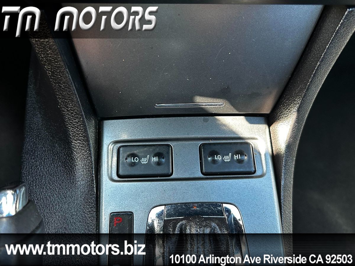 2013 Acura ILX 2.0L Technology photo 16