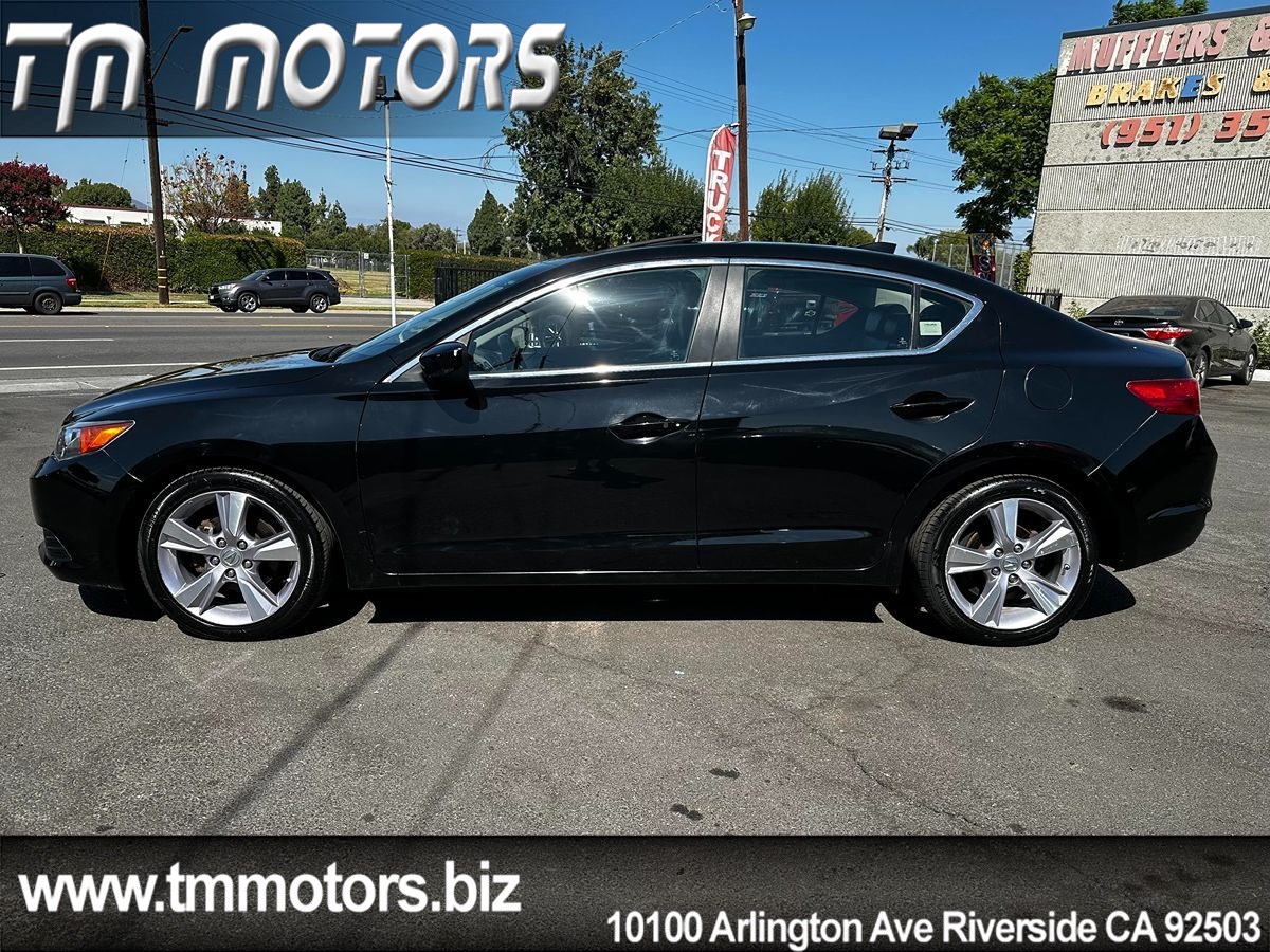 2013 Acura ILX 2.0L Technology photo 3