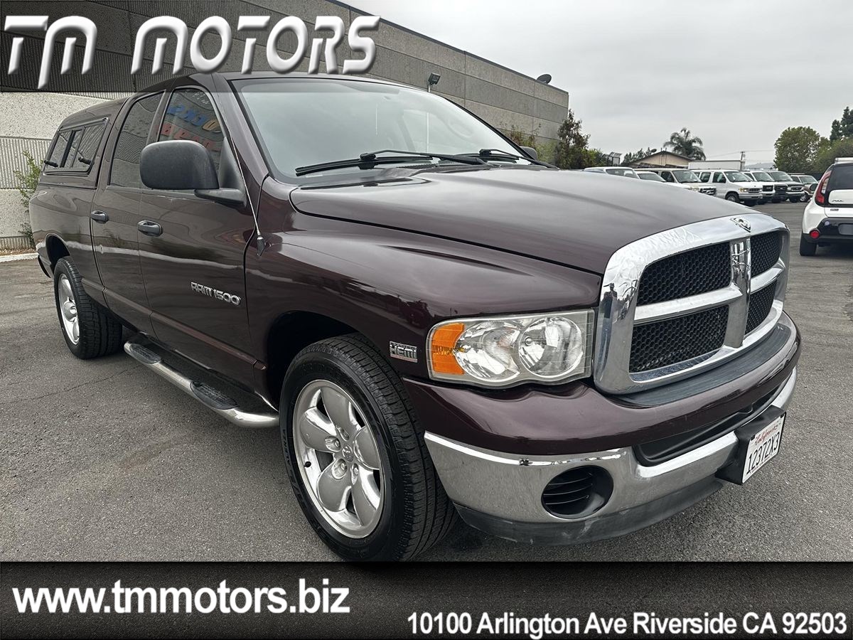 2004 Dodge Ram SLT photo 16