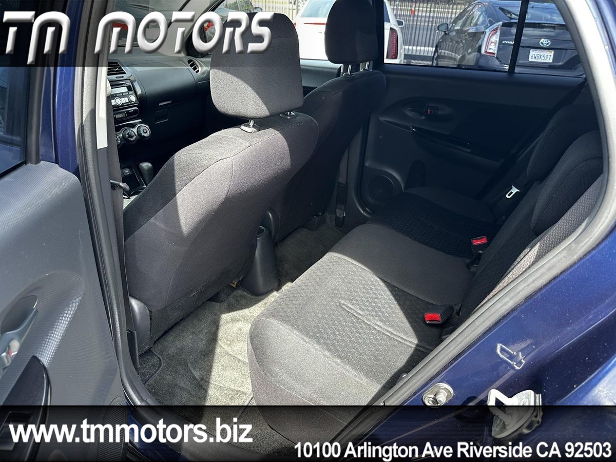 2009 Scion xD photo 16
