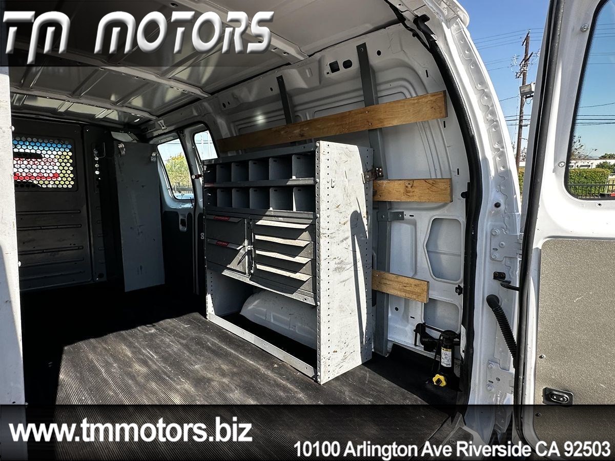 2012 Ford E-250 photo 15