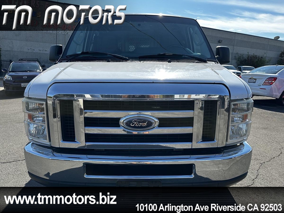 2012 Ford E-250 photo 2