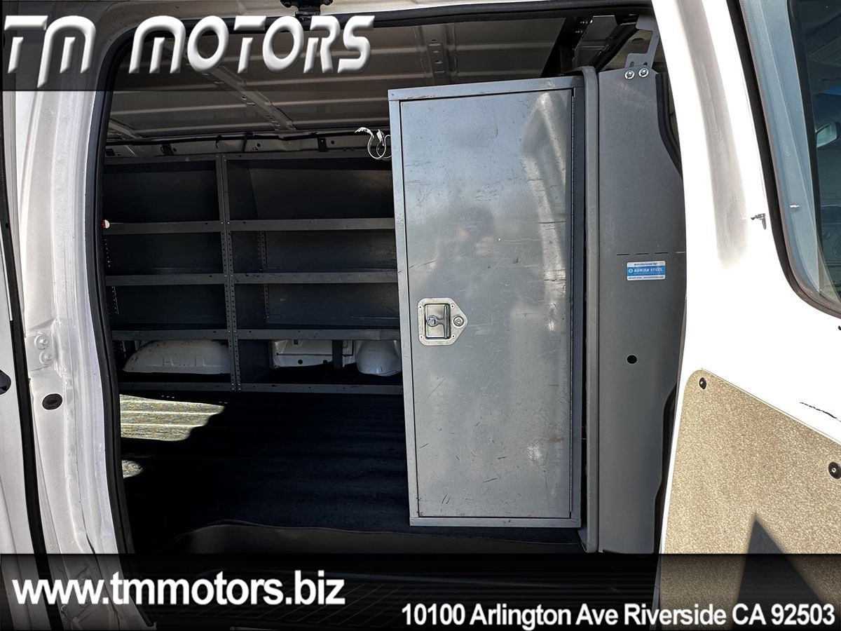 2012 Ford E-250 photo 8