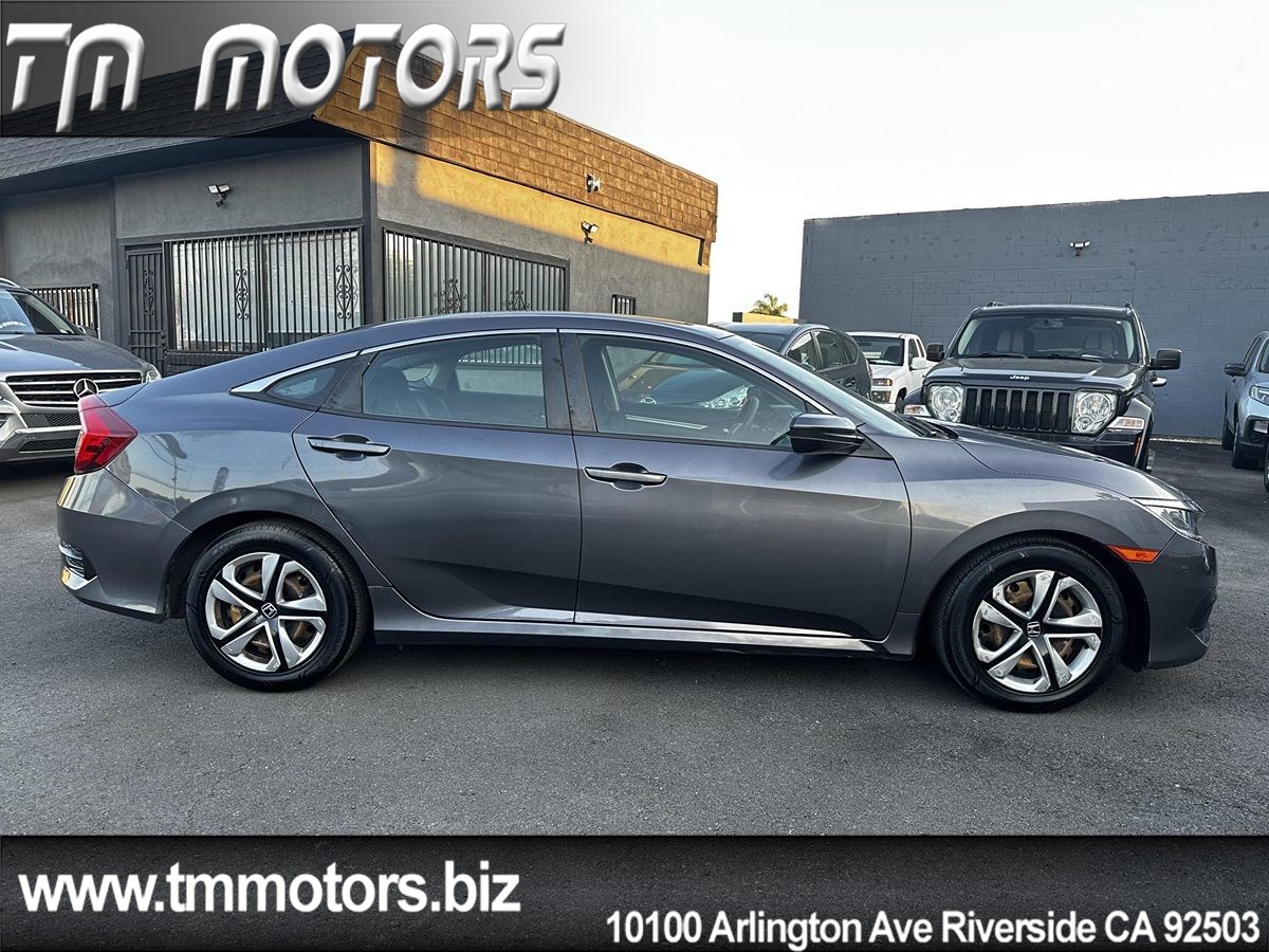 2016 Honda Civic LX photo 18