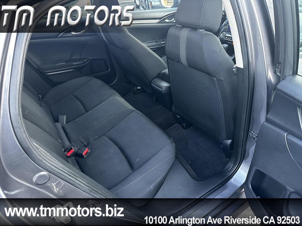 2016 Honda Civic LX photo 9