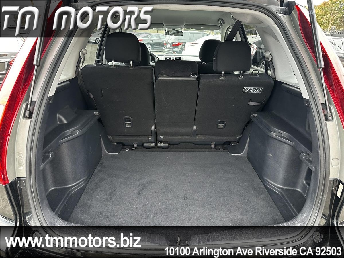 2011 Honda CR-V SE photo 14