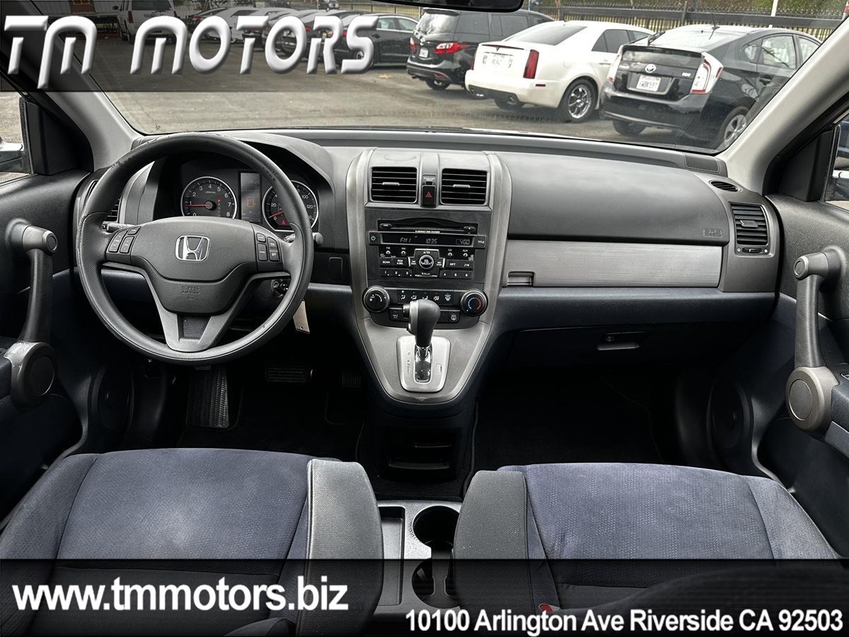 2011 Honda CR-V SE photo 5