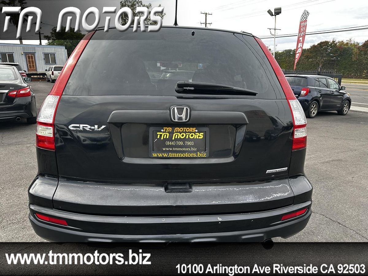 2011 Honda CR-V SE photo 3