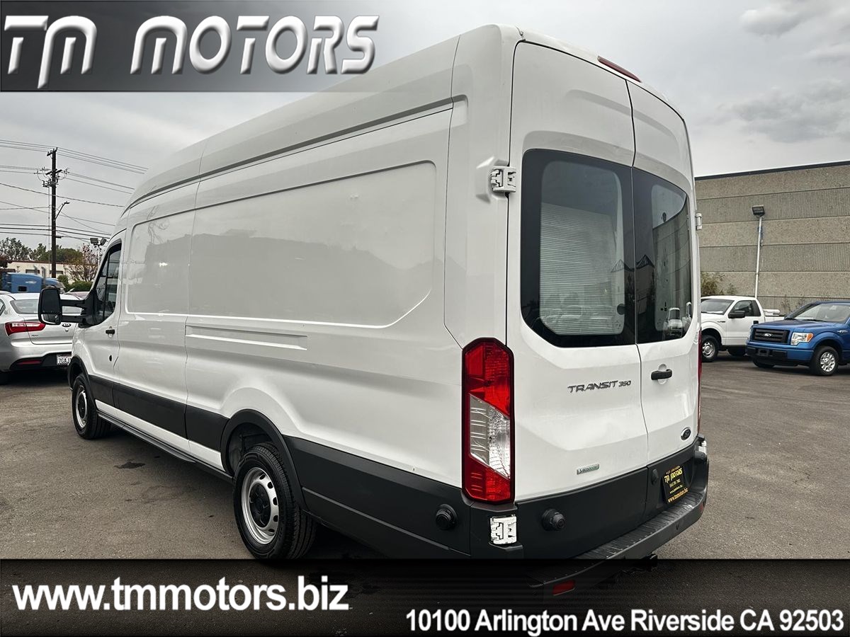 2017 Ford Transit Van photo 2