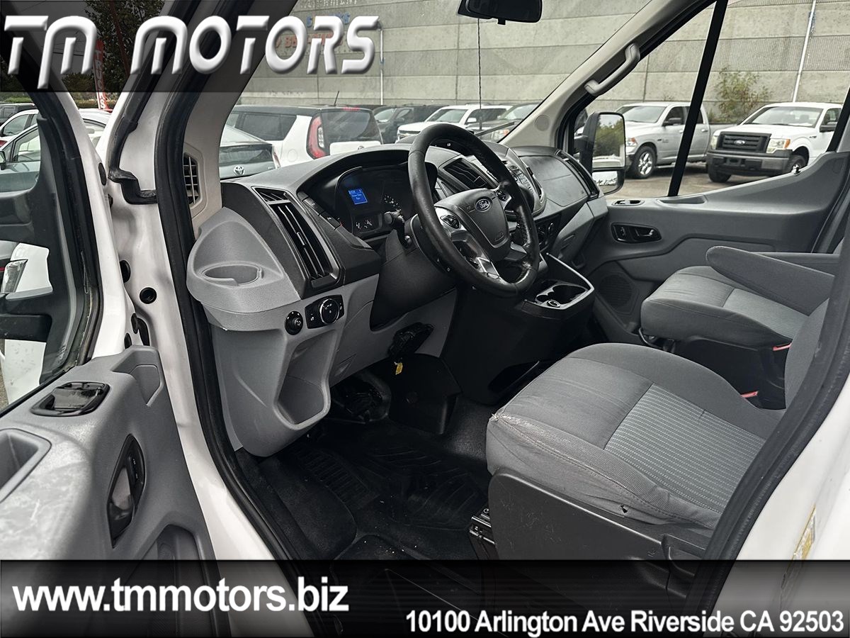 2017 Ford Transit Van photo 4